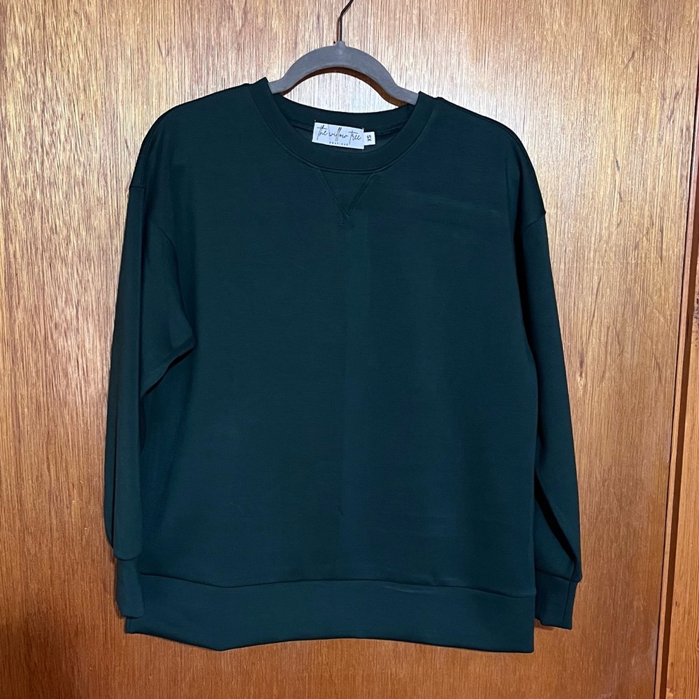 Women's Green Sweater